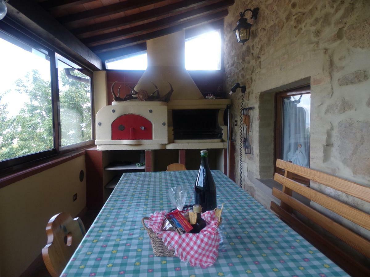 Casa Vacanze Santa Cristina Volterra Exterior foto
